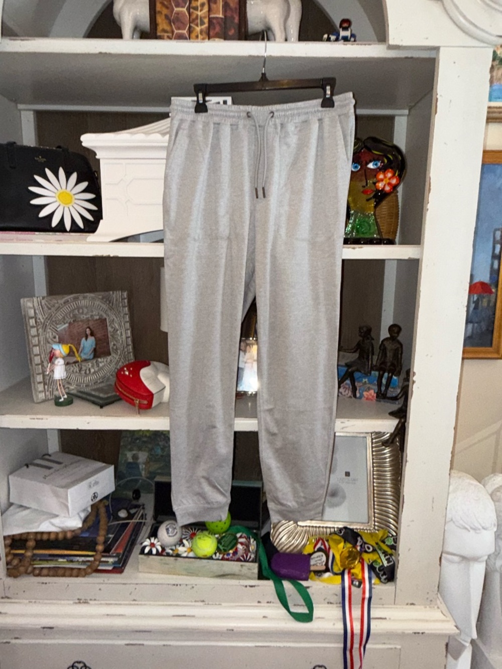 Criquet Mens Gray Sweatpants SZ M NWT Medium